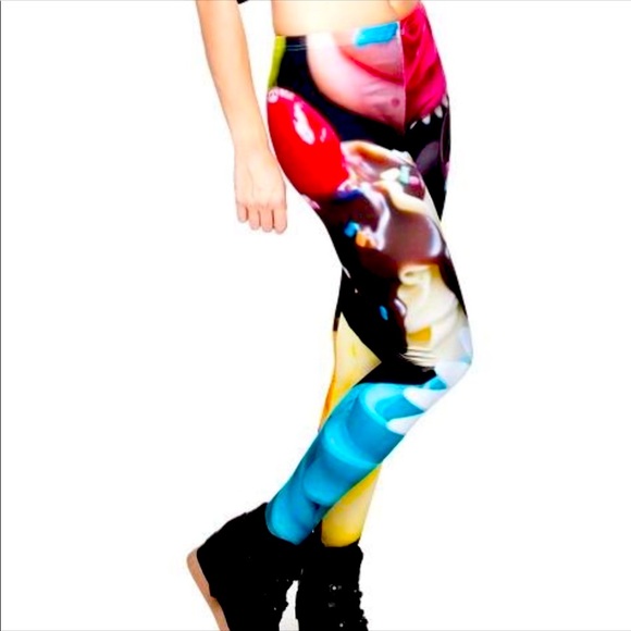 One Size Fits Most Cupcake Leggings - Picture 2 of 4